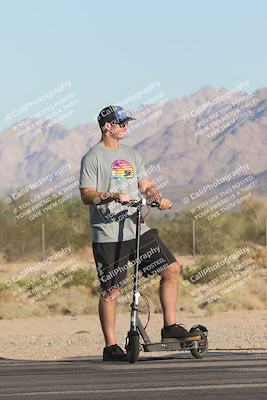 media/Oct-30-2025-Racers Edge (Thu) [[dabbdaf680]]/1-Around the Pits- Track Walk/